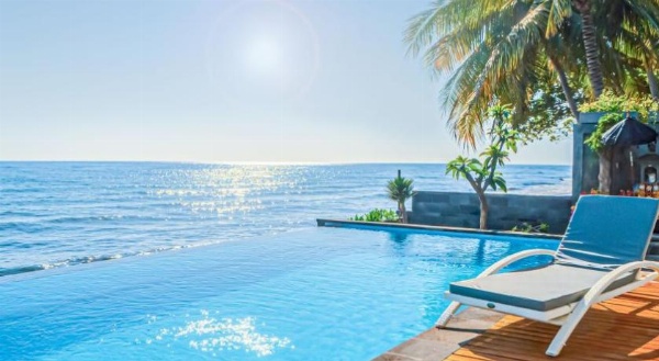 Air Sanih Beach Villa image 11
