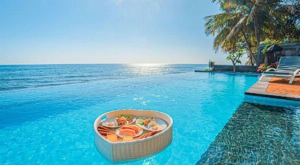 Air Sanih Beach Villa image 12