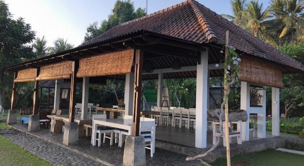 Air Sanih Beach Villa image 18